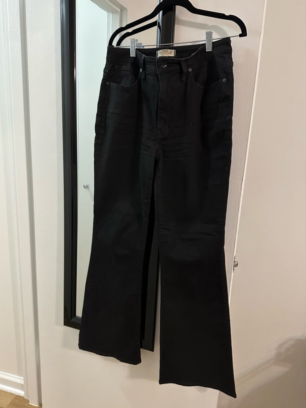 Madewell Women’s Black Curvy Skinny Flare Jeans Size 30